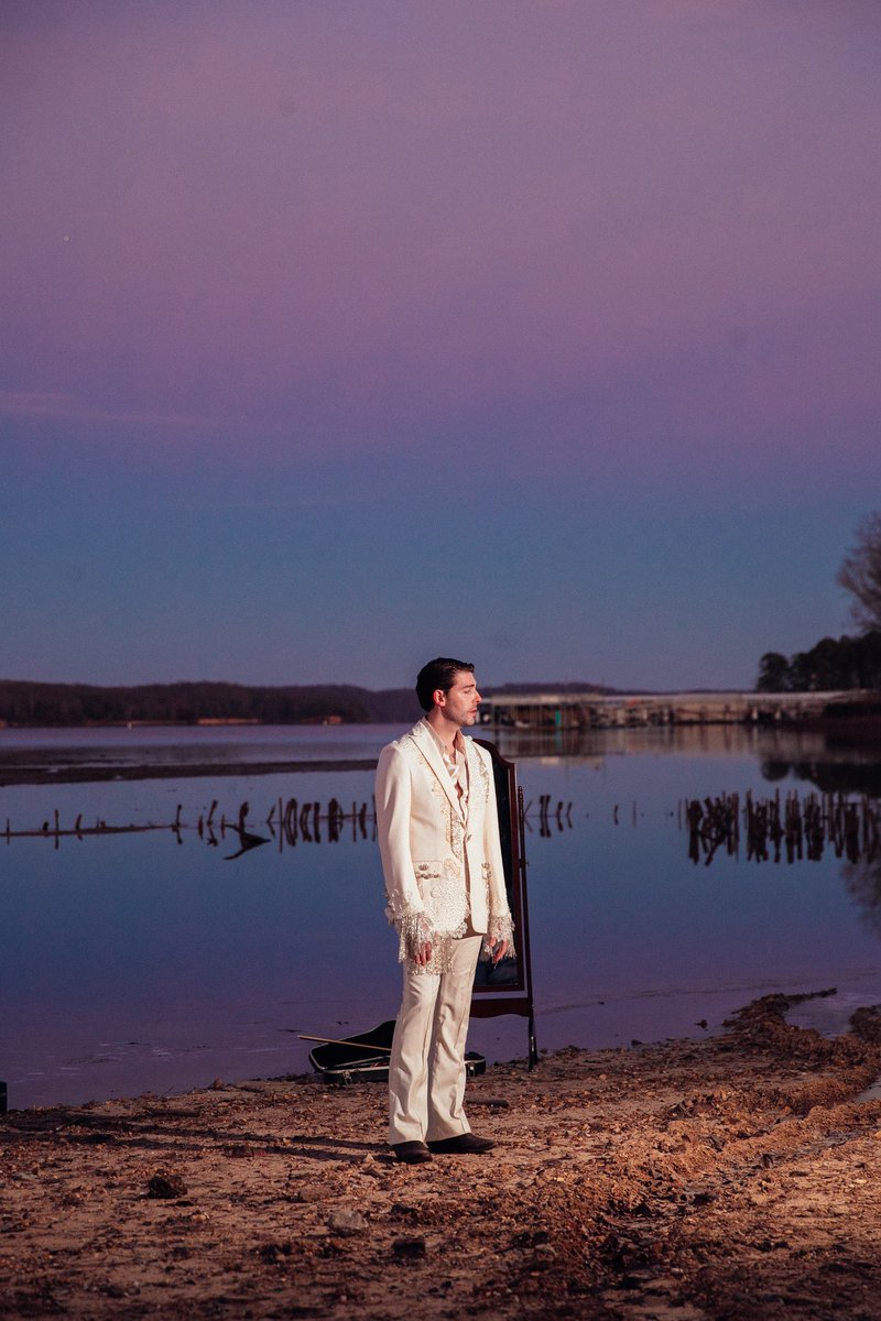 Sam Williams tweet media