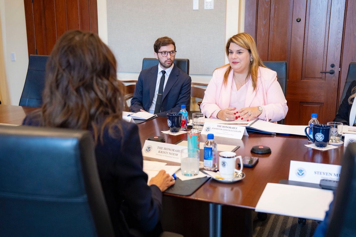 Kristi Noem tweet media