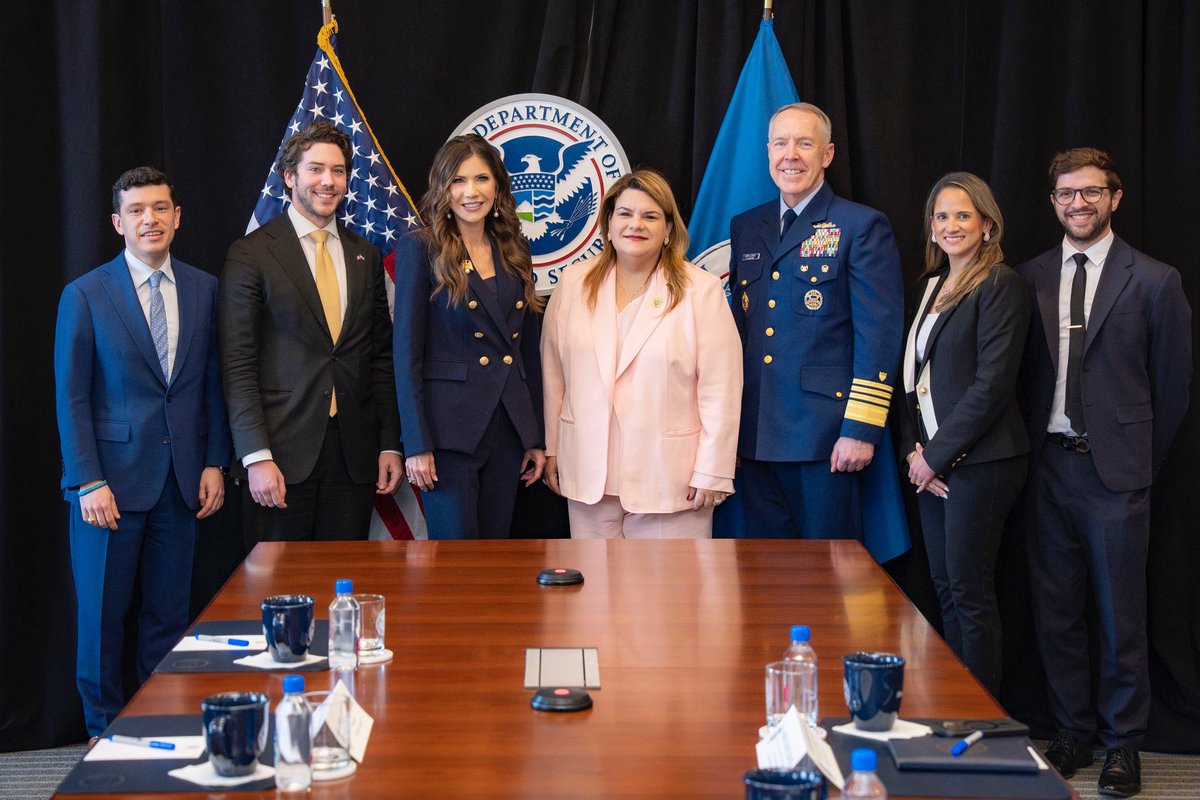 Kristi Noem tweet media