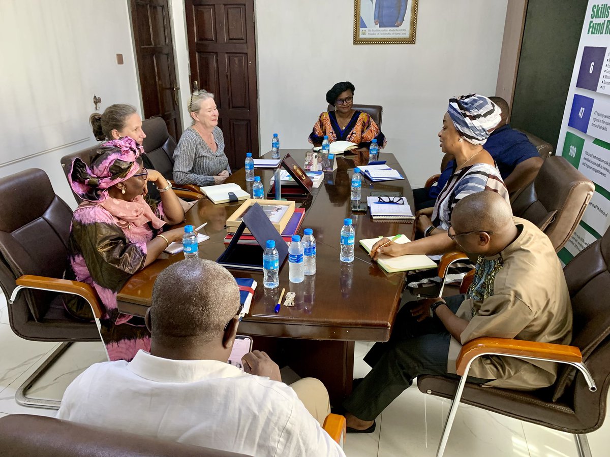 techhigheredu's tweet photo. Today, @techhigheredu met with representatives of the British High Commission in #SierraLeone to review ongoing collaboration and discuss new areas of partnership aligned with the Government of #SierraLeone’s priorities

@julius_maadabio 
@UKinSierraLeone 
@WurieHaja 
@sajaziz https://t.co/knstRXYilw