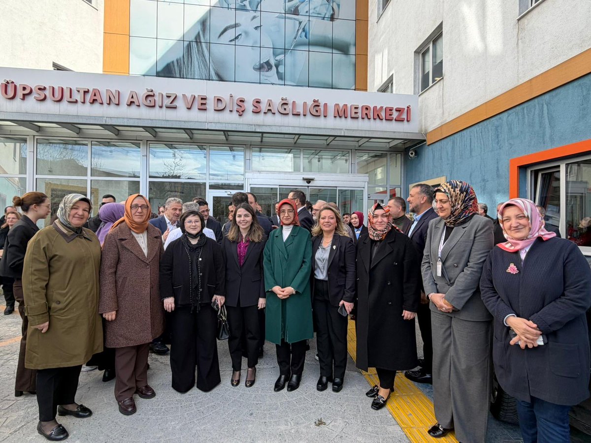 Eyüpsultan Devlet Hastanesi’nde hayırseverlerin desteği ile yaptırılan Geleneksel ve Tamamlayıcı Tıp (GETAT) Kliniği’nin hizmete alım törenine katıldık.

Modern tıbbı, bilimsel çerçevede uygulanan geleneksel ve tamamlayıcı yöntemlerle destekleyen bu önemli hizmetin ilçemize