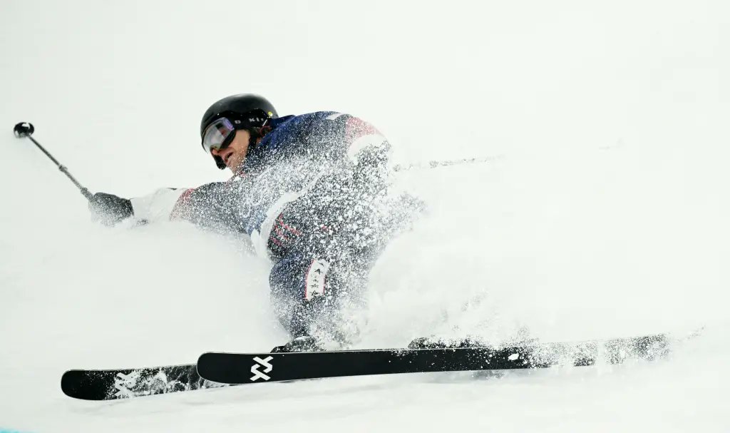 Hess crashed. USA won GOLD  Not this guy!