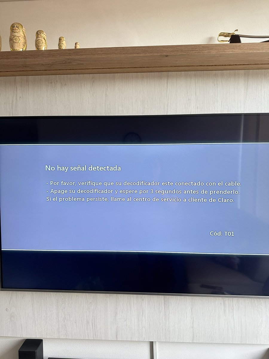 silviperez19's tweet photo. @ClaroColombia Llevo 3 días sin servicio de televisión e internet y no he recibido una solución clara ni tiempos reales de restablecimiento. Esto afecta mi trabajo y mis actividades diarias. Exijo una respuesta inmediata y una solución definitiva. https://t.co/BDJPpdjzR2