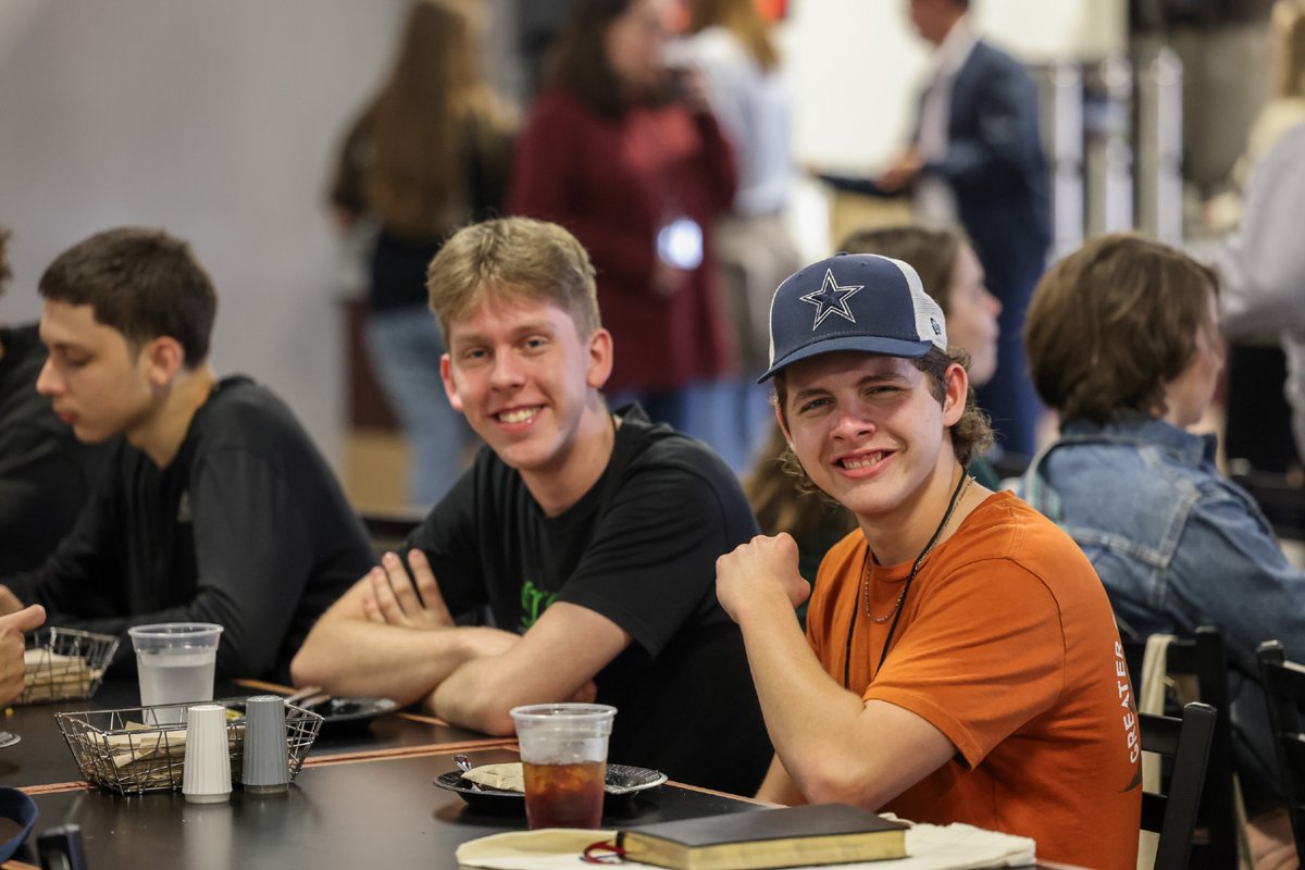 baptistufl's tweet photo. Spring Preview Day was a success! 💛
Thank you to all the future students and families who joined us to explore campus, meet faculty, and experience BUF’s community.
#SpringPreviewDay #BUFUniversity #DiscoverBUF https://t.co/vHvnCQBpyu