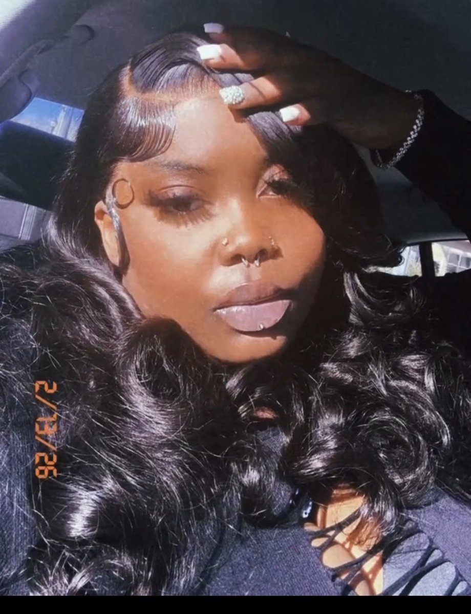 its_monaexx's tweet photo. Just a pretty girl😍 who’s waiting for the right stud 😫🥹 https://t.co/0pvVr2aRaB