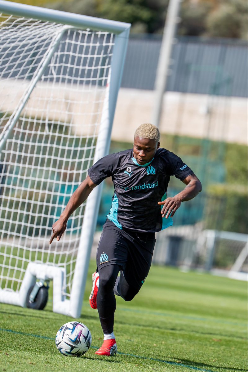 If someone really thinking, that can stop this boy, it will never happen 🤷🏻‍♂️

#teamom
