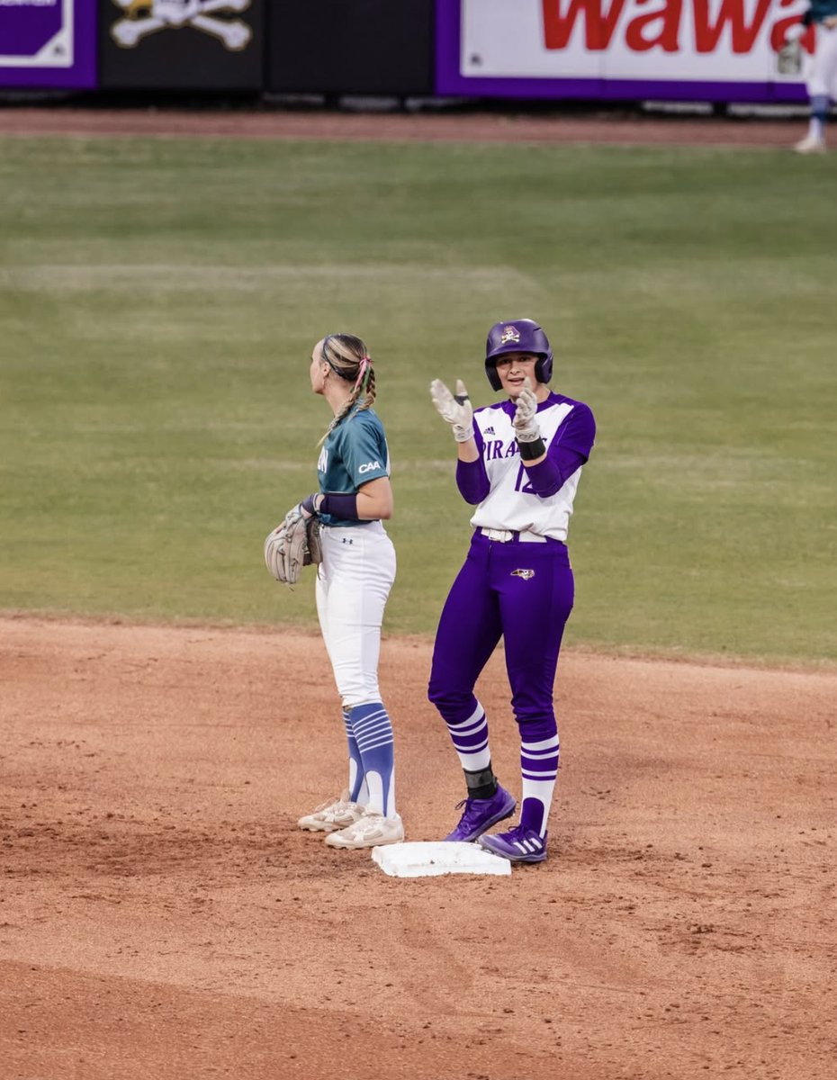 East Carolina NIL Store tweet media