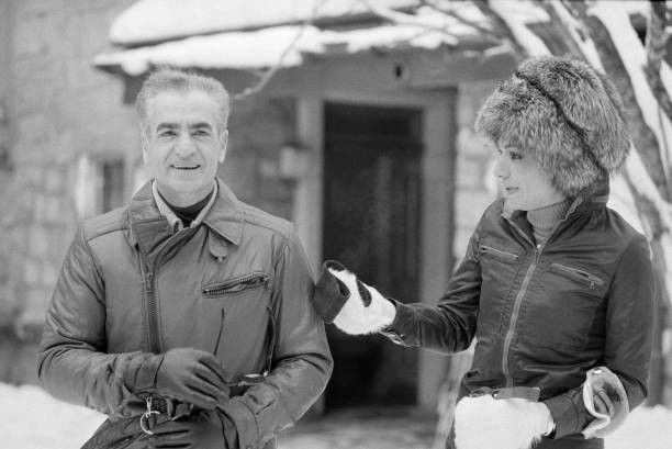 Miyyleo's tweet image. بیاید ی بار دیگه تایم لاینمون قشنگ بشه :))

#KingRezaPahlavi 
#IranMassacre 
#IranRevolution2026