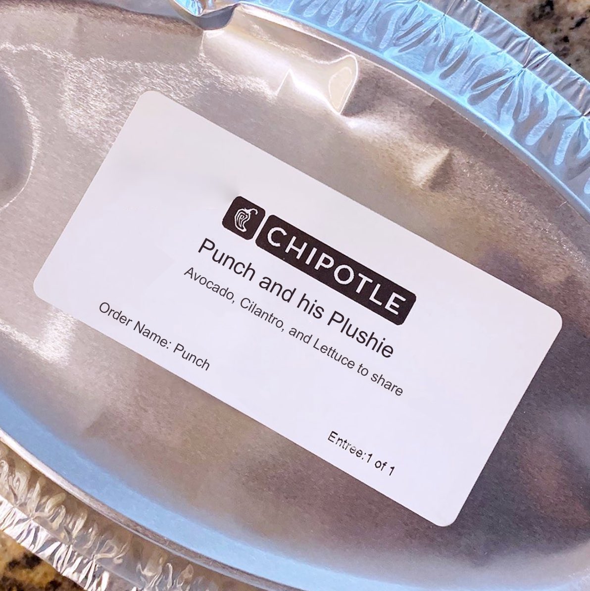 Chipotle tweet media