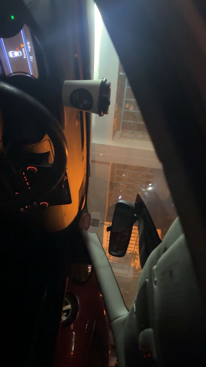 Yazan🥽 tweet media