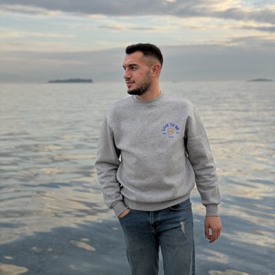 MertAliErbil2's tweet photo. #YeniProfilResmi https://t.co/4arjK9ZqXU