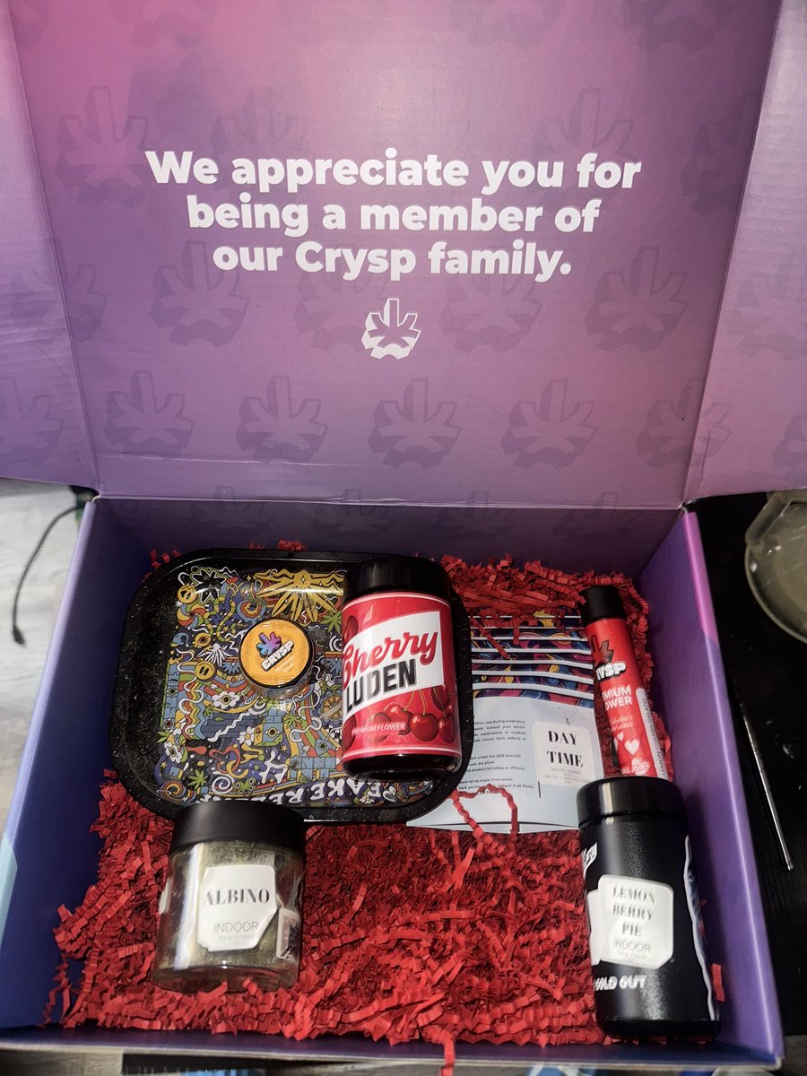 Glowheezy's tweet photo. #Crysp sent a Blitz 😮💨 @crysp_co https://t.co/w3jasLs7sv