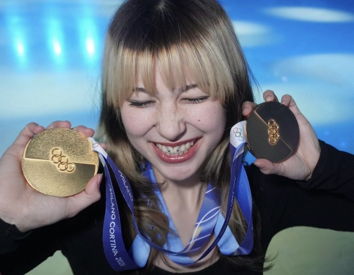 ssumwx's tweet image. RT @gookiebtss: alysa bestie you’re the goat