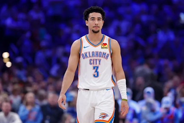 Predict Jared McCains stat line tonight 

Mine is 14-3-2
