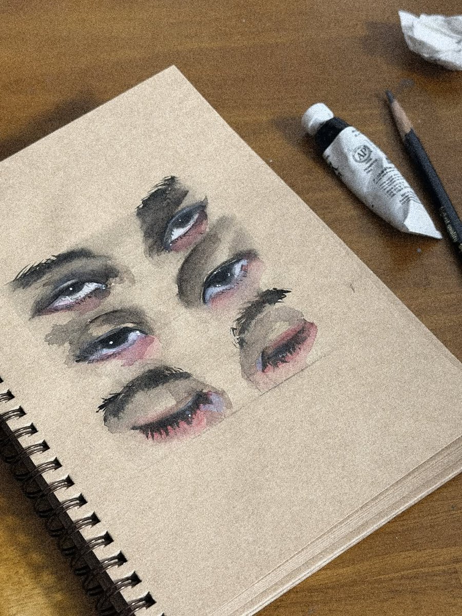 Hoje dei banho no Jorge e desenhei um pouco.... Pintar e desenhar é algo que ando fazendo bastante ultimamente