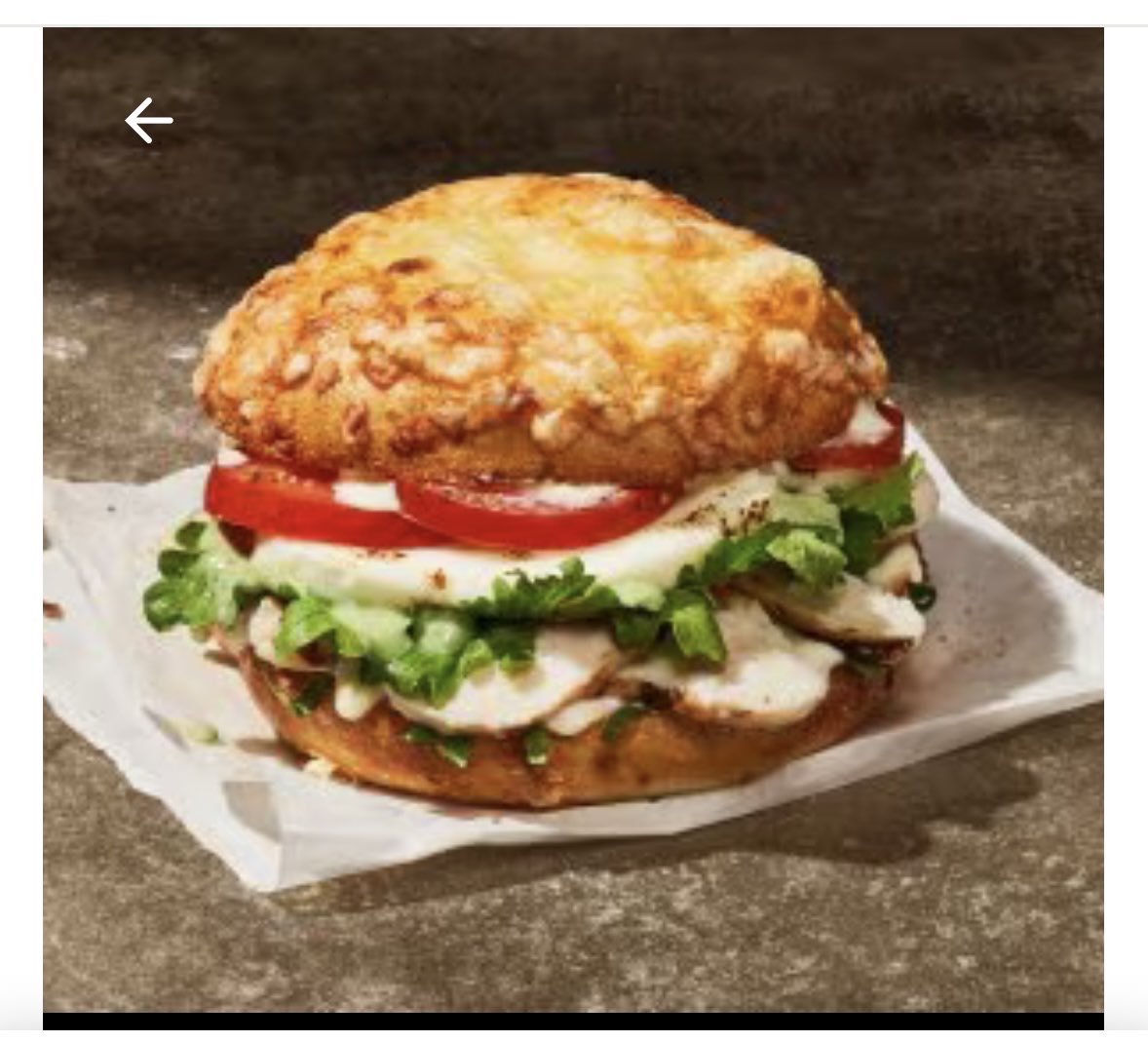 kittyfu93's tweet photo. I stopped going to @panerabread for quite a long time due to inconsistent portions, quality, etc. But the new stack bagel looked so good so I gave them another shot. I was fooled again. I know advertisement photos never come close to what you actually get but wow. #panerabread https://t.co/0mJLuxHPq2