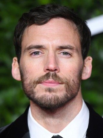 #SimoneAshley, #EvanPeters and #SamClaflin are set to star in Dominic Savage’s upcoming modern-day love story titled, Falling. ❤️‍🔥

Source: The Hollywood Reporter