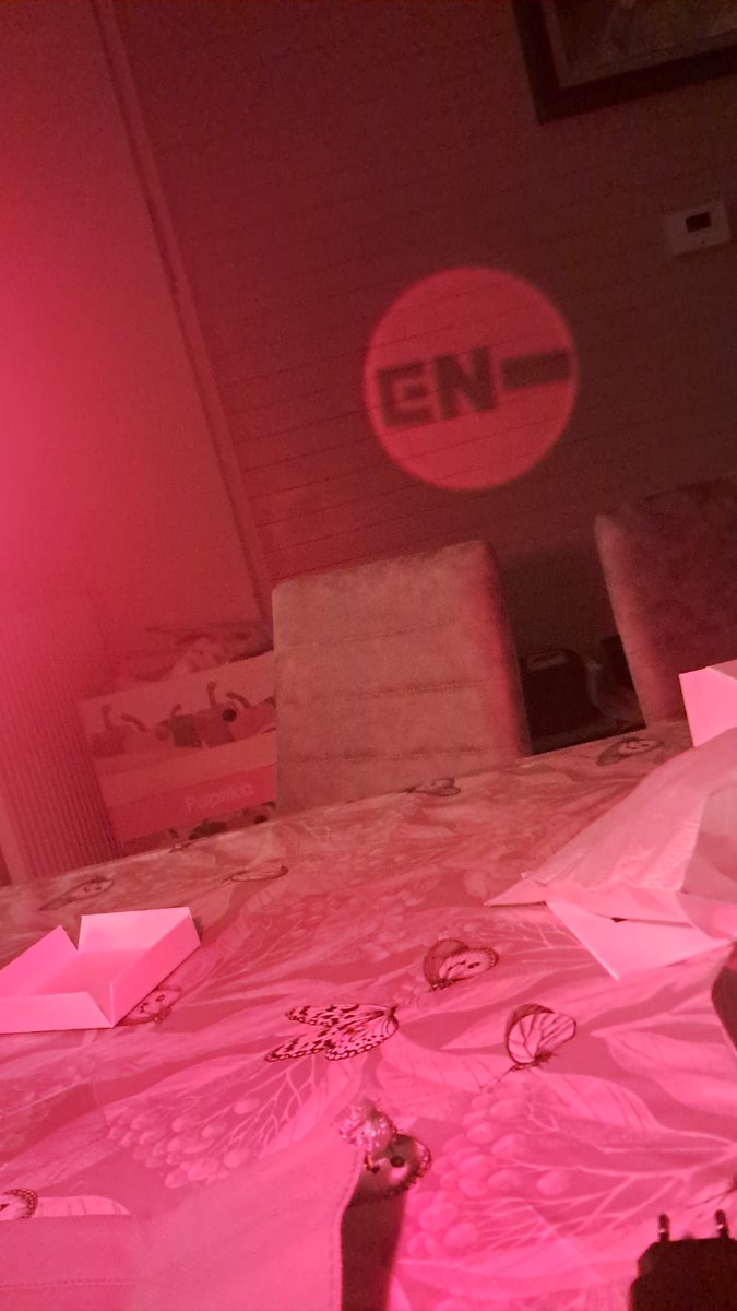 Mike van Mechelen den eerste 👑 tweet media