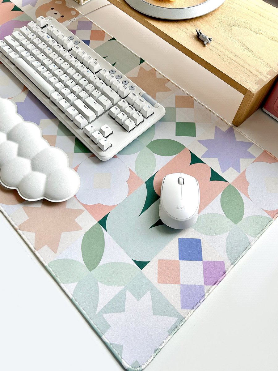 chocolettchoo's tweet photo. Deskmats are back in stock :3 https://t.co/OS8H0EH94d