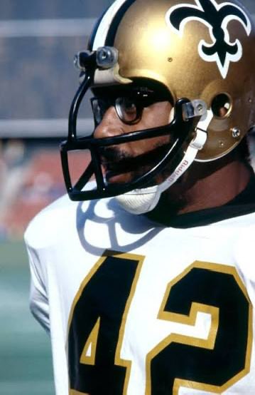 California Gridiron tweet media