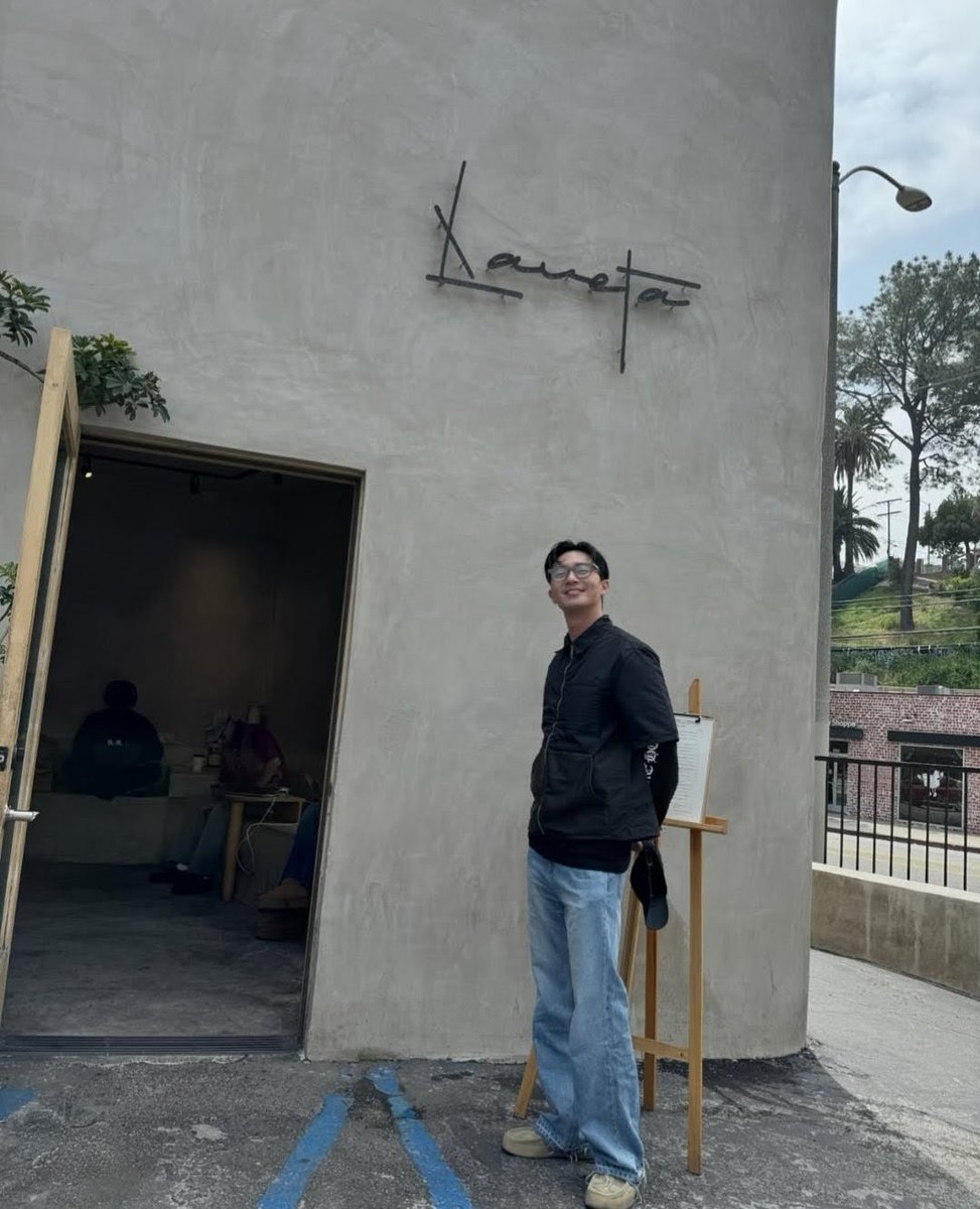 GoodMorning！
LA楽しんでいるかな？
今日も一生懸命過ごします🙌

#박서준 
#パクソジュン
#今日を楽しむ