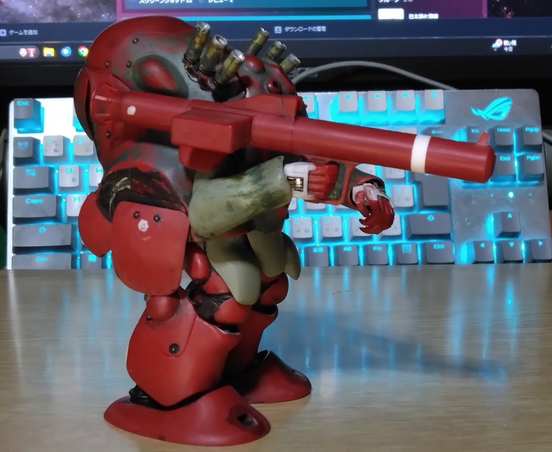 ハンマーナイトほぼ工作完了。すぐにでも次を作りたくなる素晴らしいプラモです。