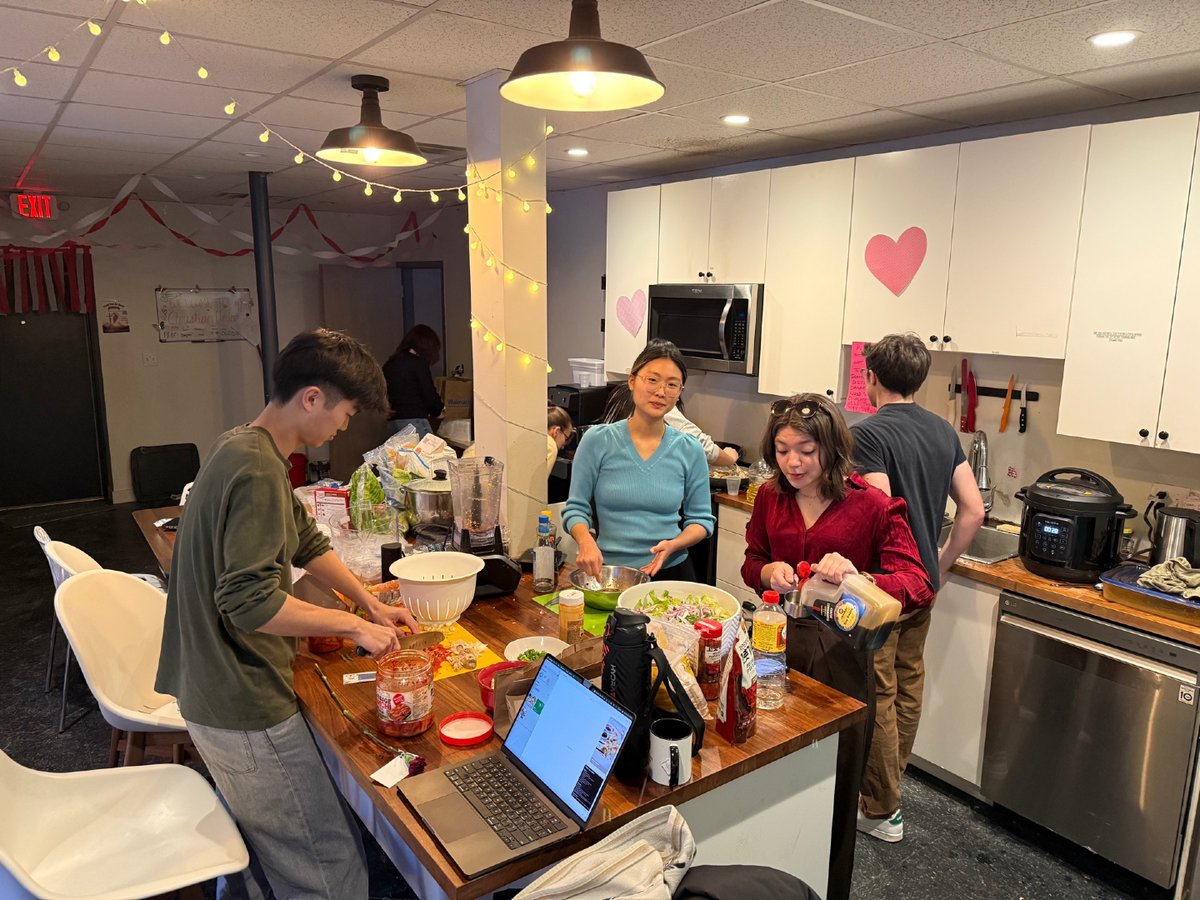 Christian Union tweet media