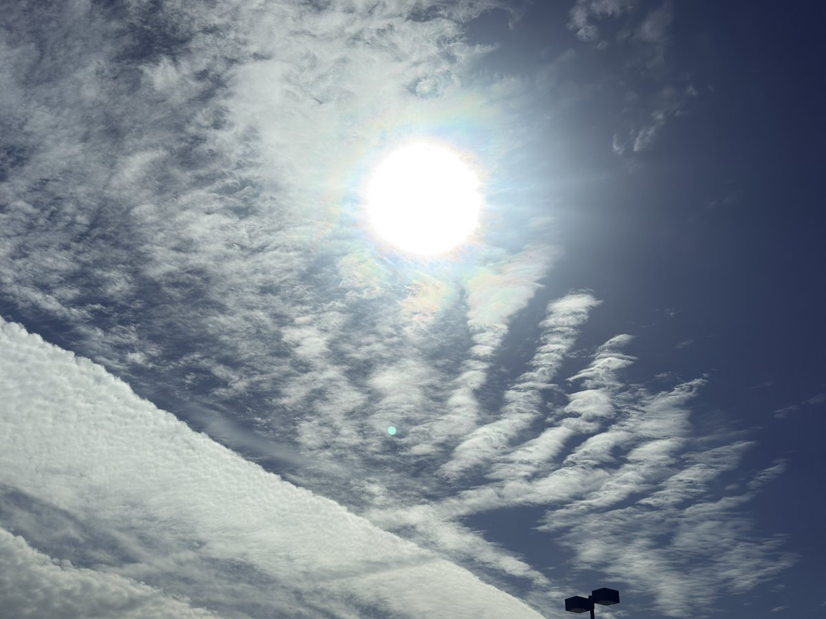 mindyann68's tweet image. This is over Dallas- I am so tired of it. Everyone I know feels like crap and it’s no wonder why. 😞