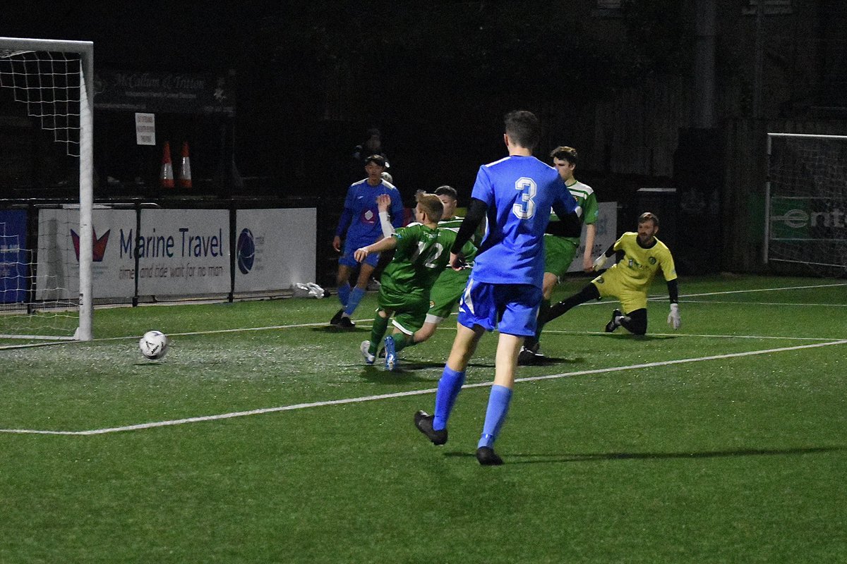 Paul Moran tweet media