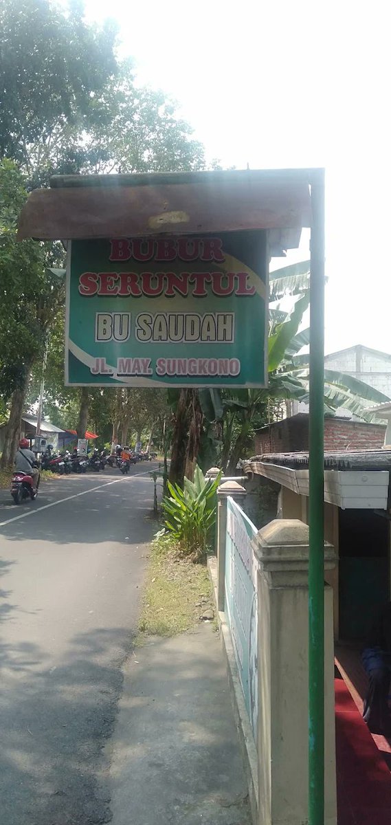 mada_alifa's tweet photo. @Metro_TV Bubur candil, tapi dimojokerto kita menyebutnya bubur seruntul ,ada satu tempat disini terkenal banget @deRatuDrama @raisyanu19 yokk ikuta kuis #QuizSahurMetroTV #QuizSahur #Sahur #MetroTV https://t.co/wexEjDgAeq