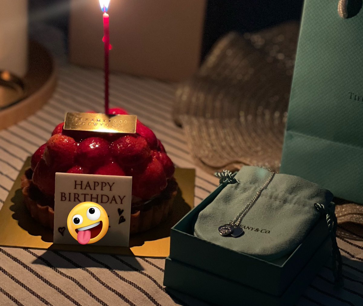 bli0545's tweet photo. 夫、俺の誕生日に食べたカキのアヒージョくんで(恐らく)ノロになった、不憫過ぎる https://t.co/Mrixkkkk6t