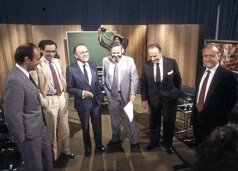 Se cumplen 50 años del estreno de “La Clave”. Con <a href="/JuliaMesonero/">Julia Mesonero</a>, esposa de <a href="/JLBalbinM/">José Luis Balbín</a> repasamos los aspecto más destacados del mítico programa de TVE.
🎤Hoy es el día
📻Onda Madrid
Escúchalo ahora en:
telemadrid.es/programas/hoy-…