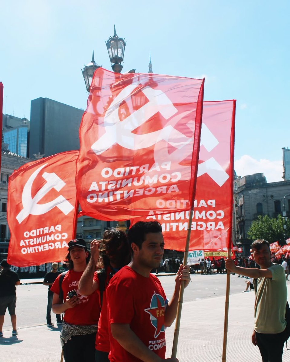 #Argentina - Communists are at the forefront of the street protests against the far right Milei government.