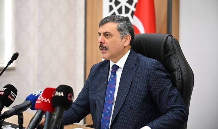 İçişleri Bakanı Mustafa Çiftçi, Valilere “başıboş köpek sorununu bir an önce şehirlerinizde bitirin” talimatı verdi.