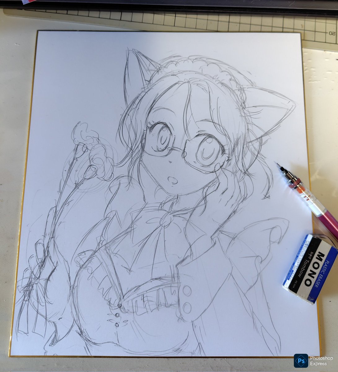 久しぶりの色紙が死ぬほど上手く下書きが描けたので、失敗が怖いです