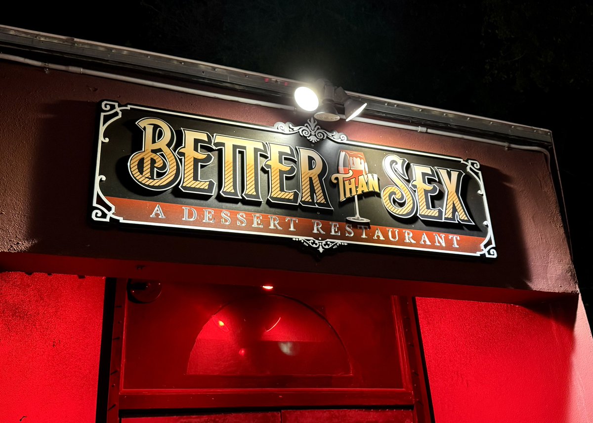 SashaEats's tweet image. Ever been? 🤔 #KeyWest