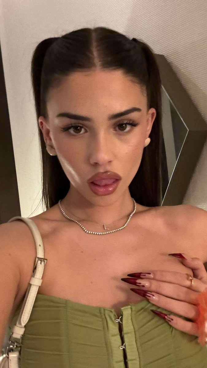 Who’s the faceporn GOAT?