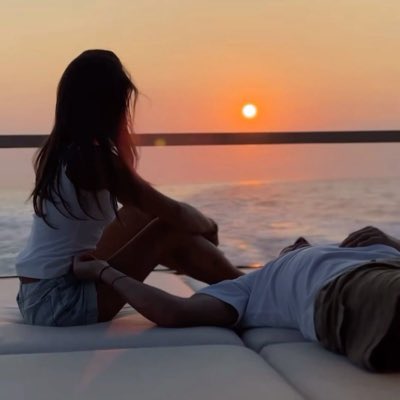 dumpin25's tweet photo. I hope u know my ❤️ is all yours. 
I could never look at anyone the way I look at u, never love anyone the way I love you. It’s YOU for always!! U are my safe place that I’ve always searched for but never found. UR my home, my heart, my love.

#NewProfilePic #SafePlace #ILoveU https://t.co/u8VLnC34Aa