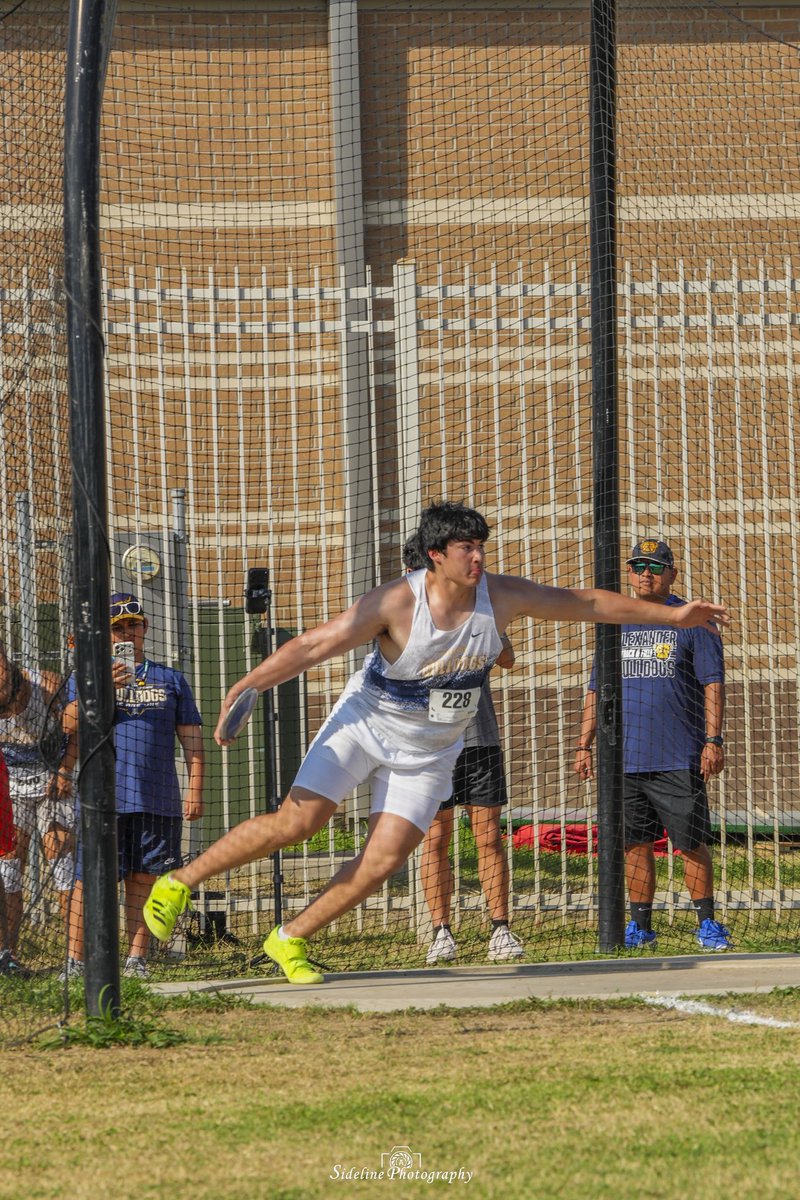 Oscar Alvarado tweet media