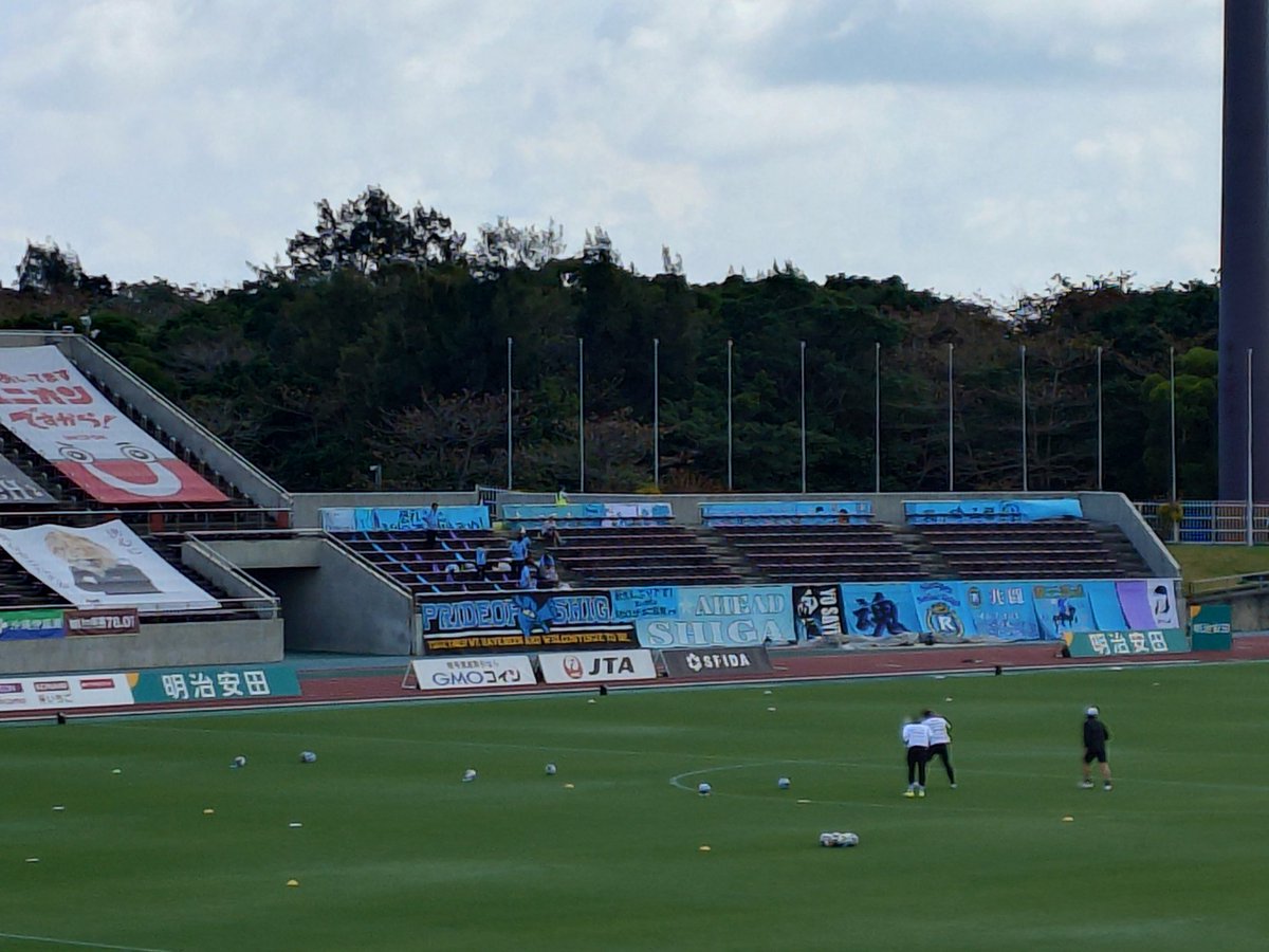 本日のレイラックサポ様〜！
来沖ありがとうございます〜！
…エスファウの時より少なくないか？