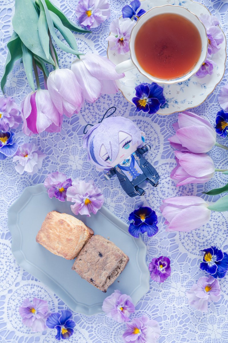 魅力のある紫色を見せてください