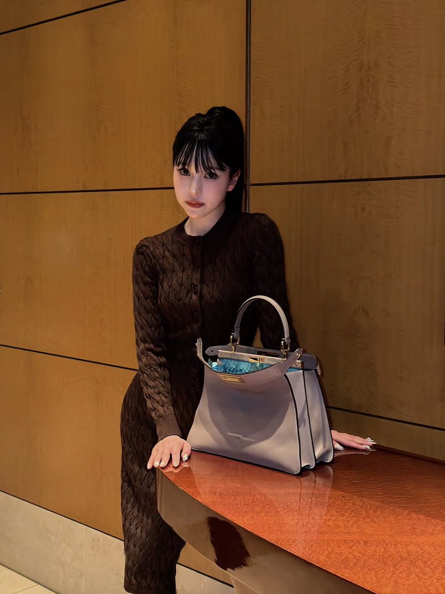 Mina's Instagram update

#TWICE #트와이스 <a href="/JYPETWICE/">TWICE</a>