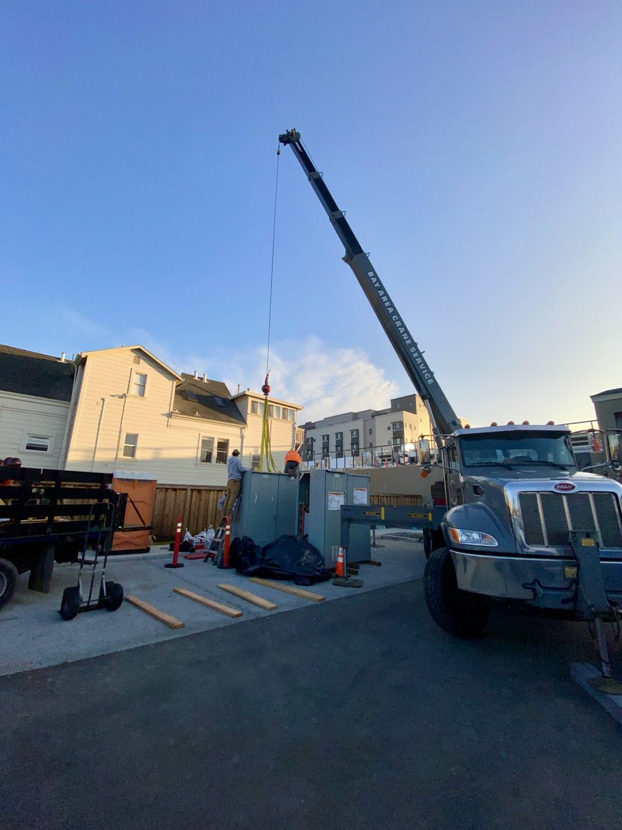 rittercenter's tweet photo. This new building will allow us to expand and strengthen our services, meeting the evolving needs of our community’s most vulnerable individuals experiencing homelessness and economic insecurity in Marin County. 

 🟢 Learn more: https://t.co/viIGFchrWX https://t.co/alYgYyEUk4