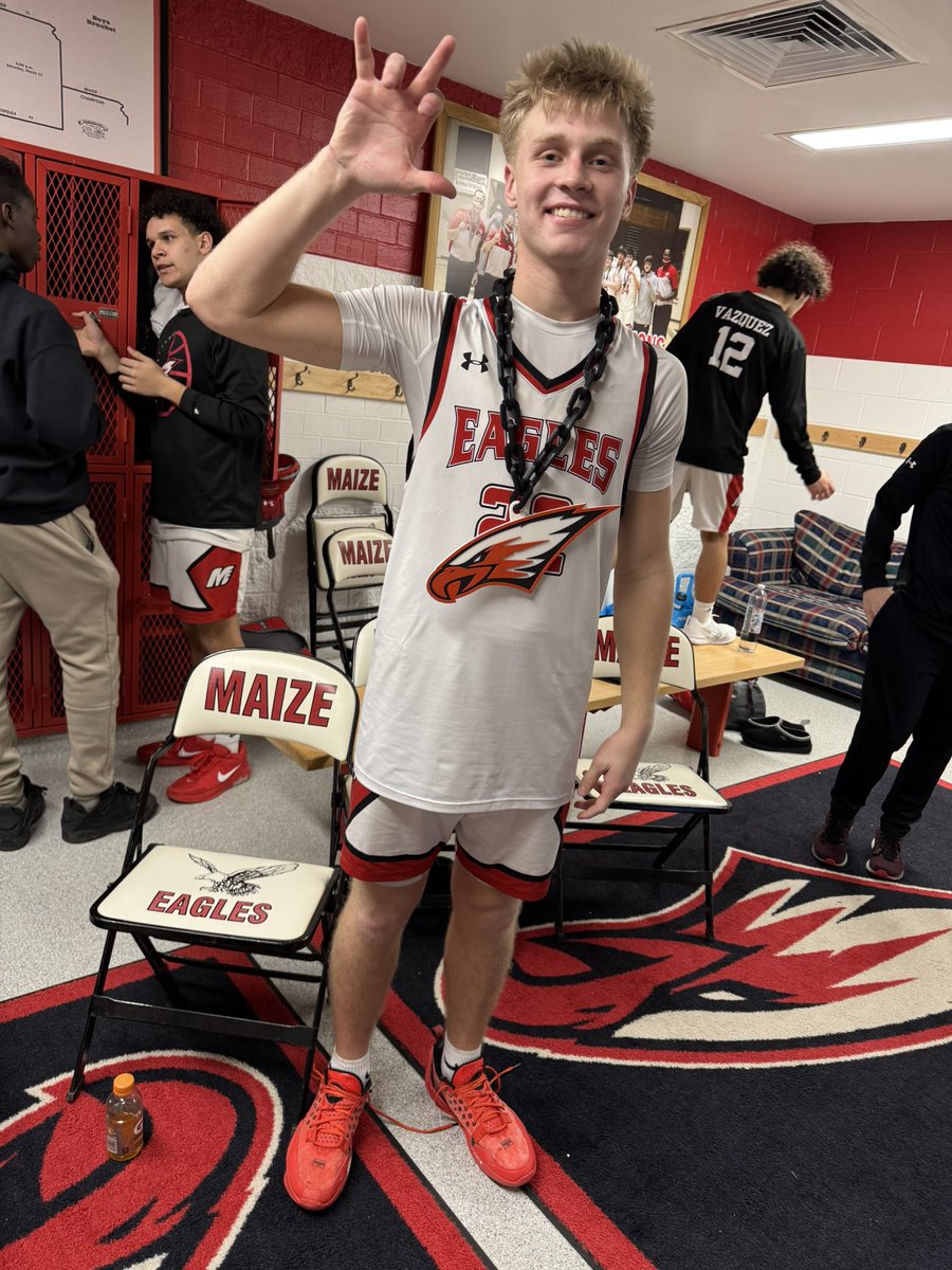 Maize Boys Basketball tweet media