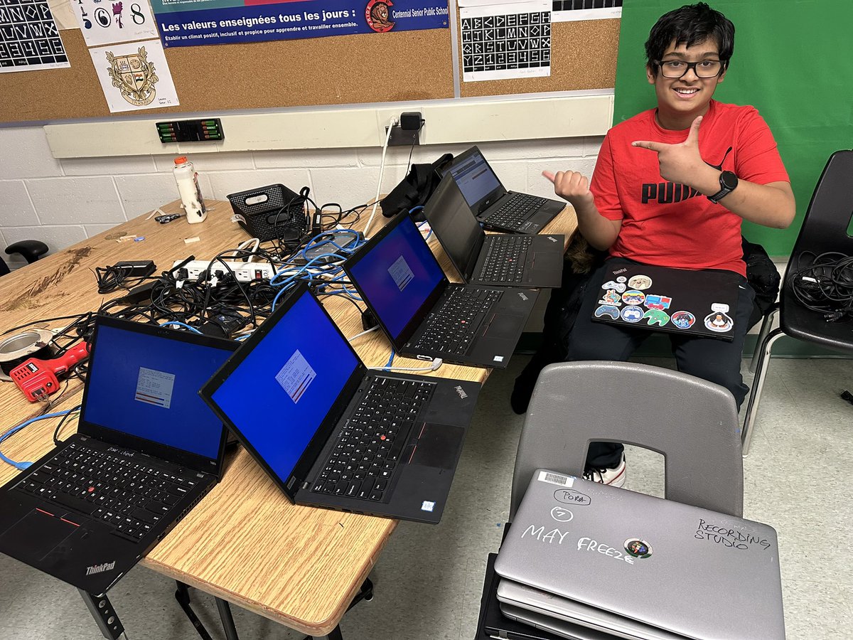 Mr. Pora tweet media