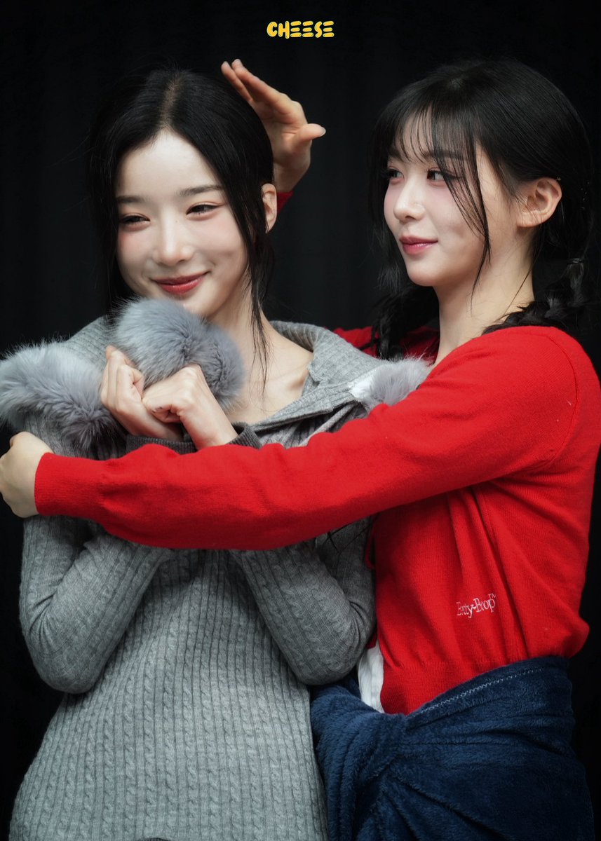 cheese_919's tweet photo. 260109

❤️🫳🐰

#트리플에스 #tripleS #카에데 #김유연 https://t.co/n1N0wU8Ewh