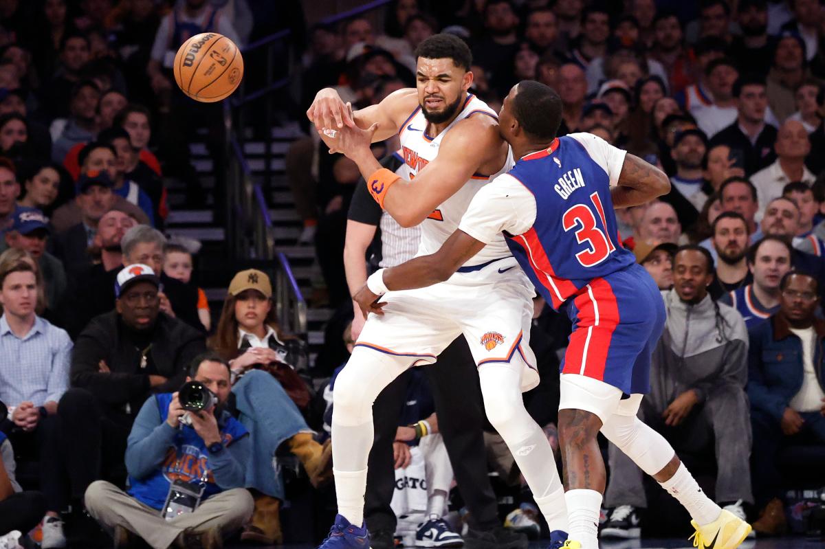 New York Post tweet media