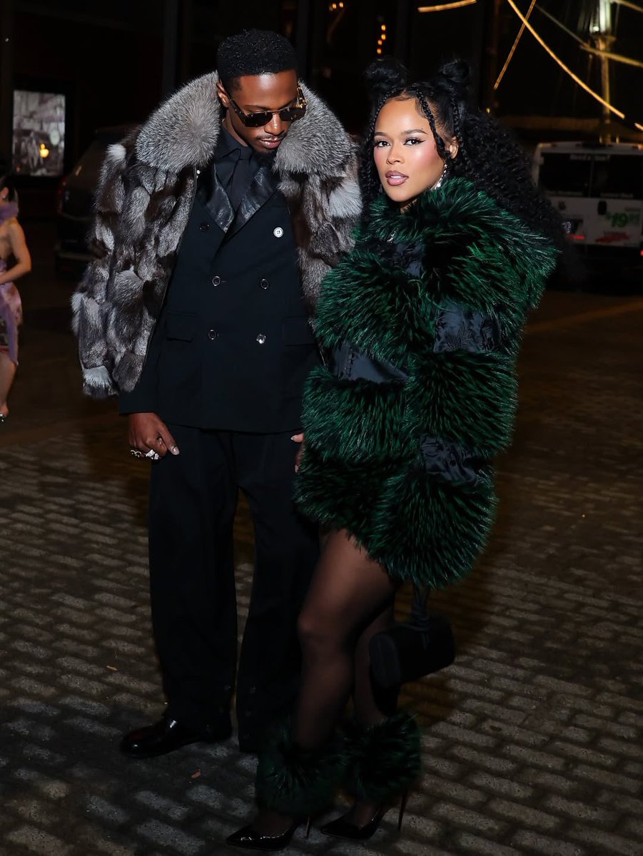 wavecheckers's tweet photo. Joey Bada$$ &amp; Serayah drippin for NYFW ❤️‍🔥 https://t.co/sDdJMyS7NM