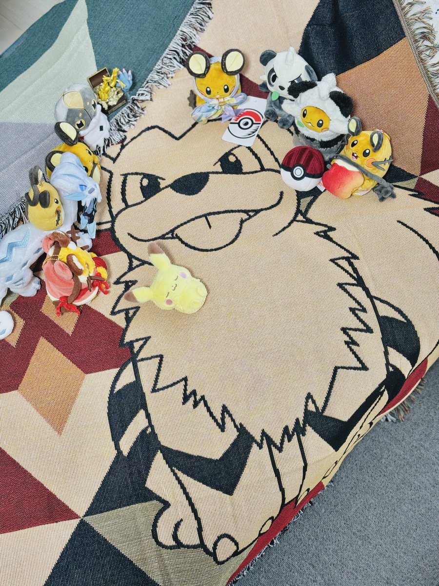 みてフォロワー！！！！！！ EUIC(ポケモンのヨーロッパ国際大型公式