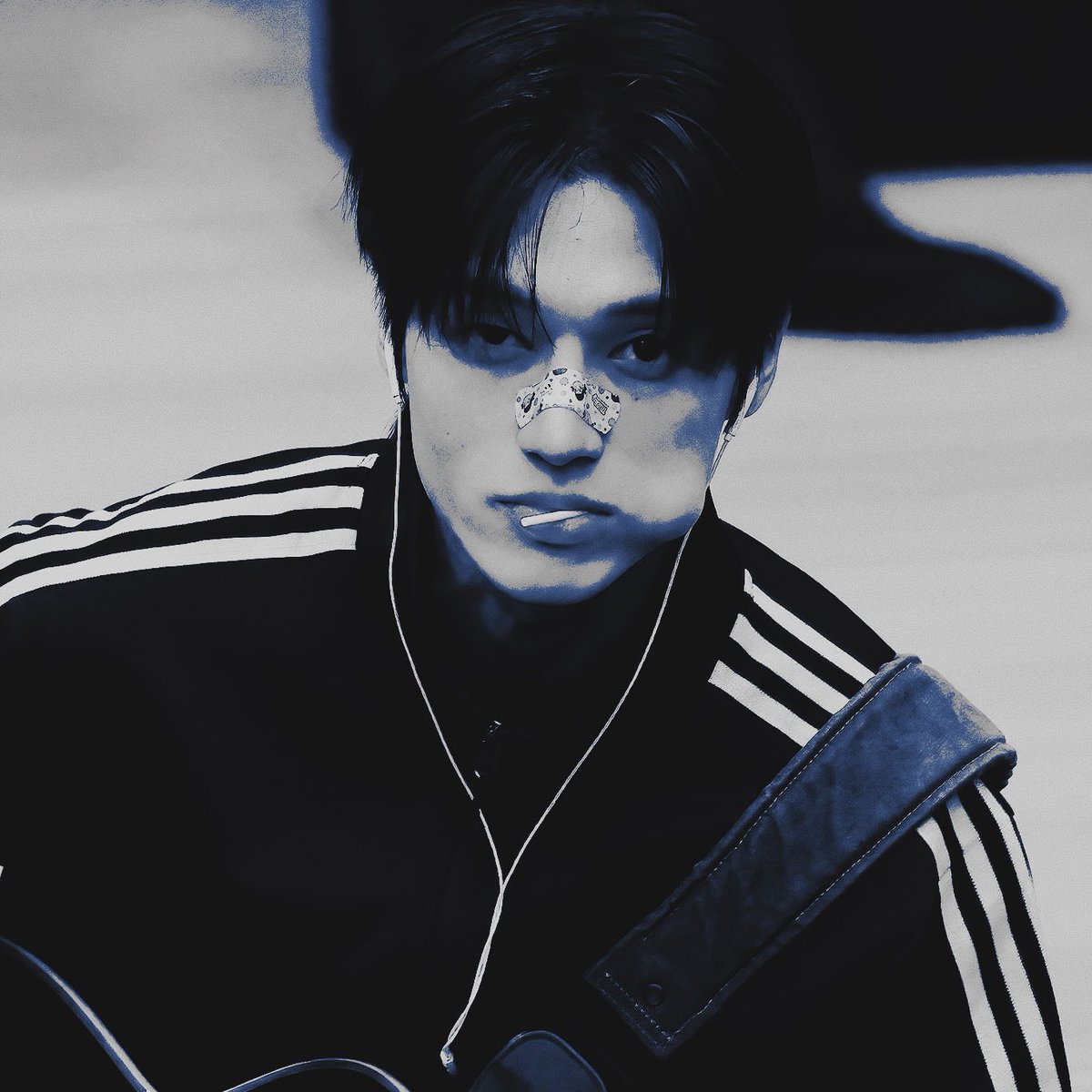 ⑅ ܄ ͜͝܄ 𓏼 𝓴angdae ♬ tweet media